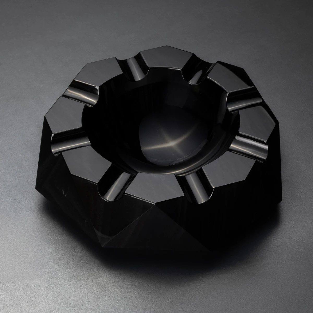 Bristol faceted obsidian cigar ashtray — gemstone-cut exterior