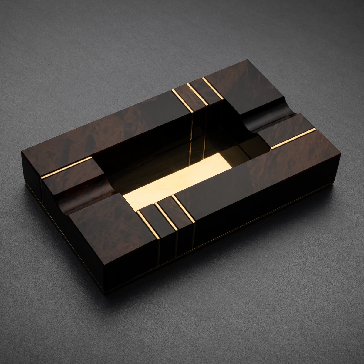 Brown & Gold obsidian cigar ashtray — Ashlar House