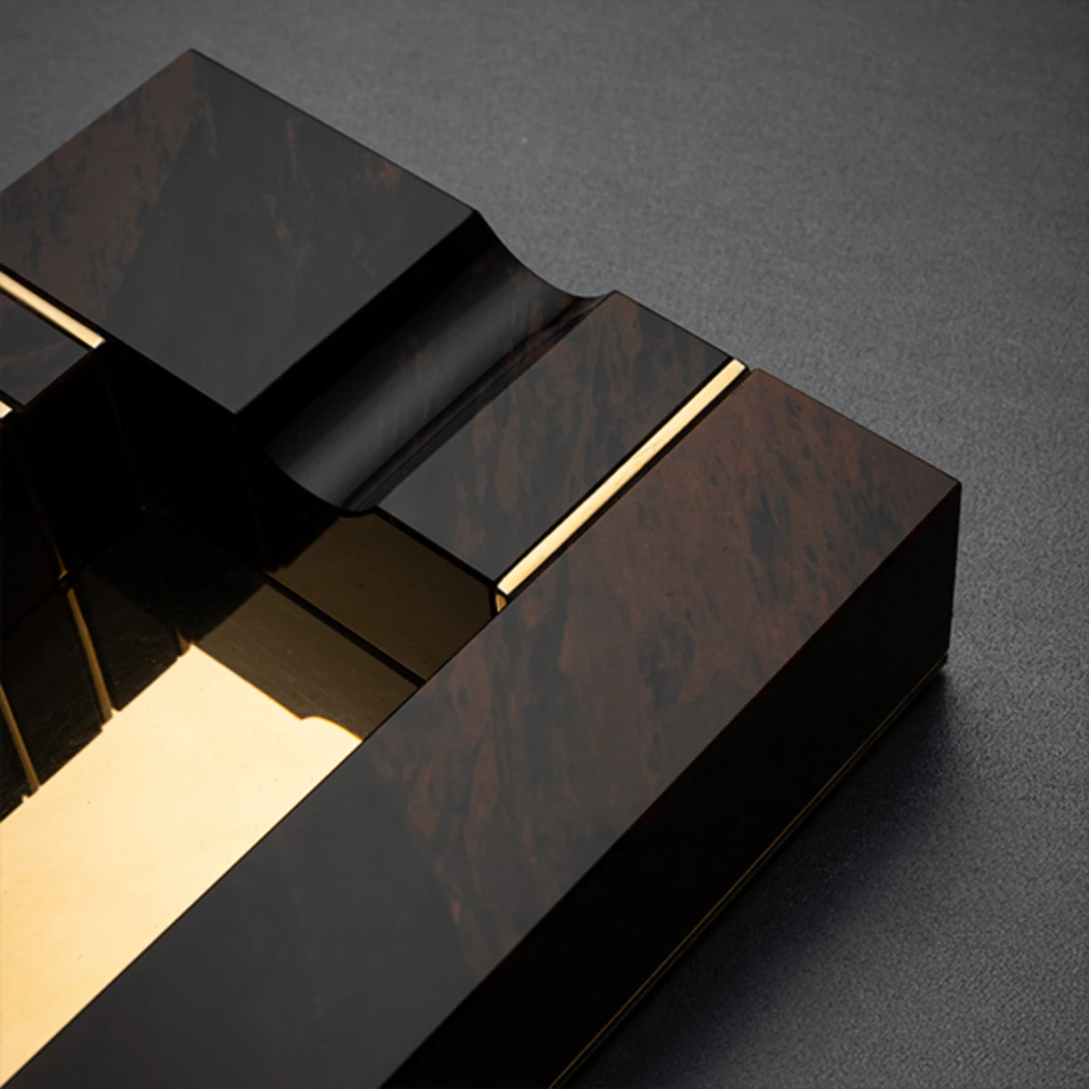 Brown & Gold ashtray — cigar rest with 24K gold-plated brass detail