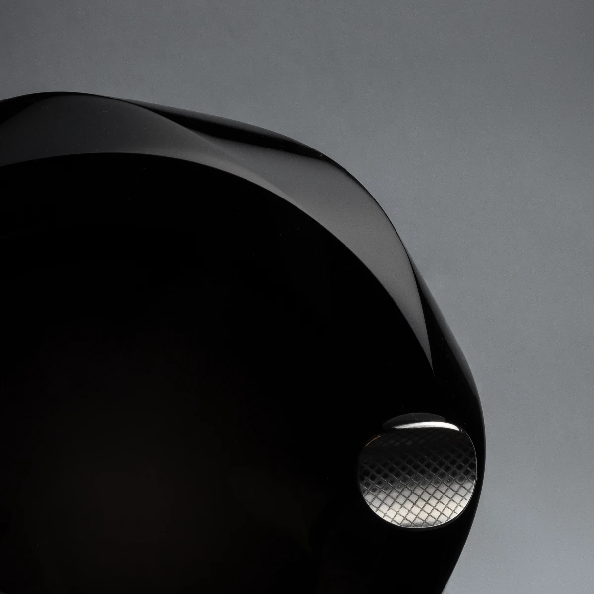 Yachting ashtray — mirror-polished bowl, faceted exterior